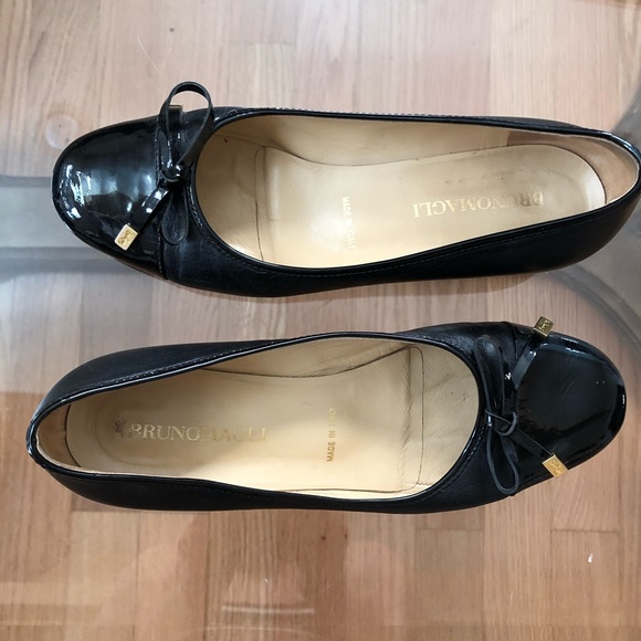 Bruno Magli Black Balerina Bow Size 7 Euro 37 - Picture 3 of 8